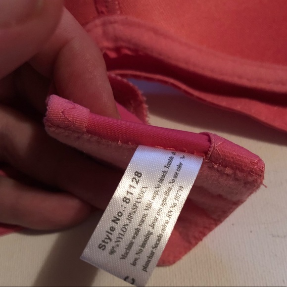 🤑FREE! With any purchase!🤑 Pink Bra - Picture 5 of 7